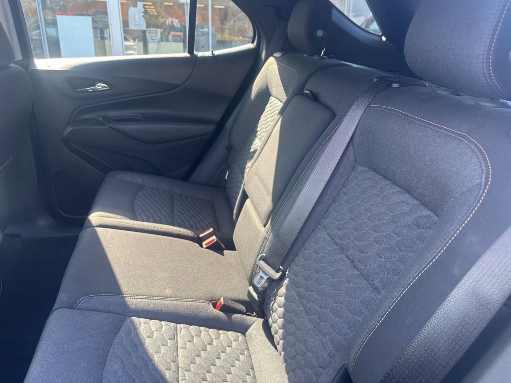 Used 2018 Chevrolet Equinox LT image 12