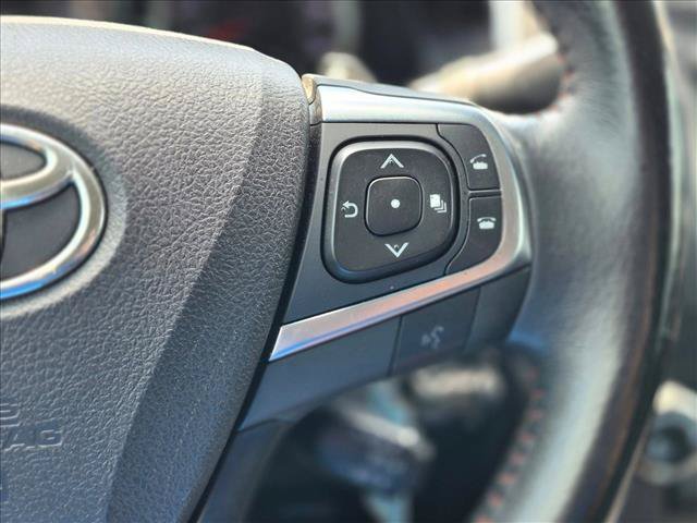 Used 2016 Toyota Camry SE FWD image 15