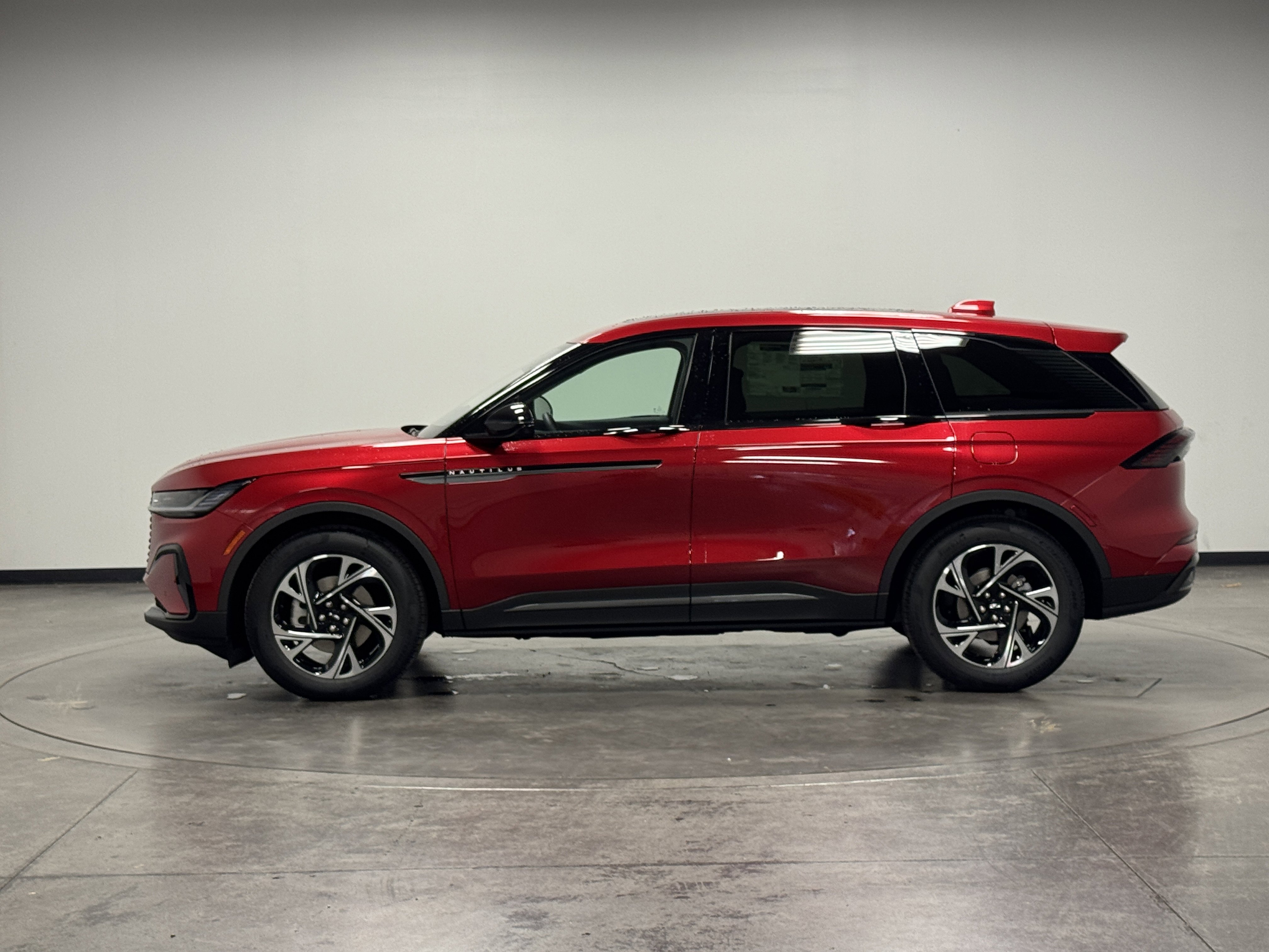 New 2026 Lincoln Nautilus Premier w/ Equipment Group 102A image 5