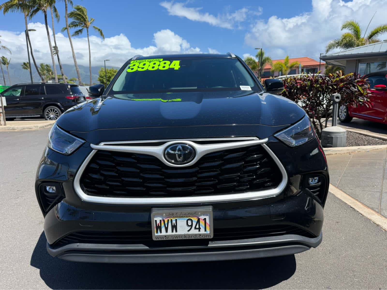 Used 2023 Toyota Highlander XLE FWD image 6