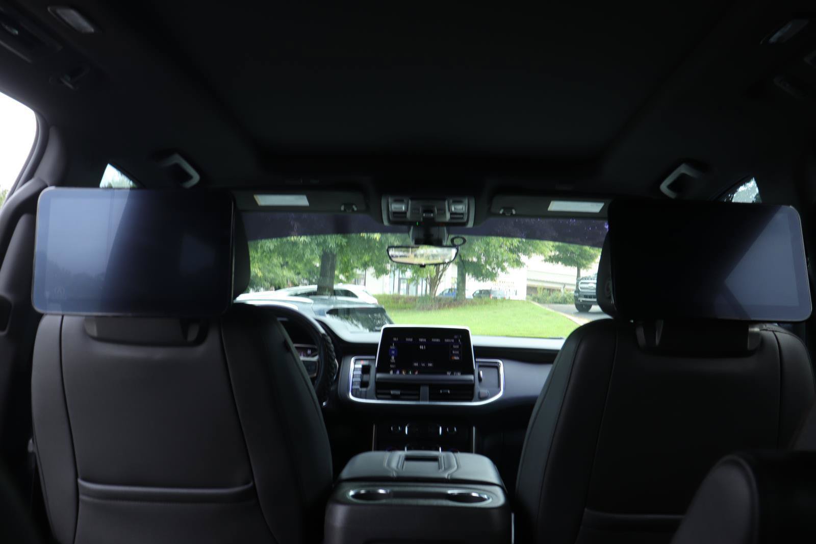 Used 2021 Chevrolet Tahoe High Country AWD/4WD image 25