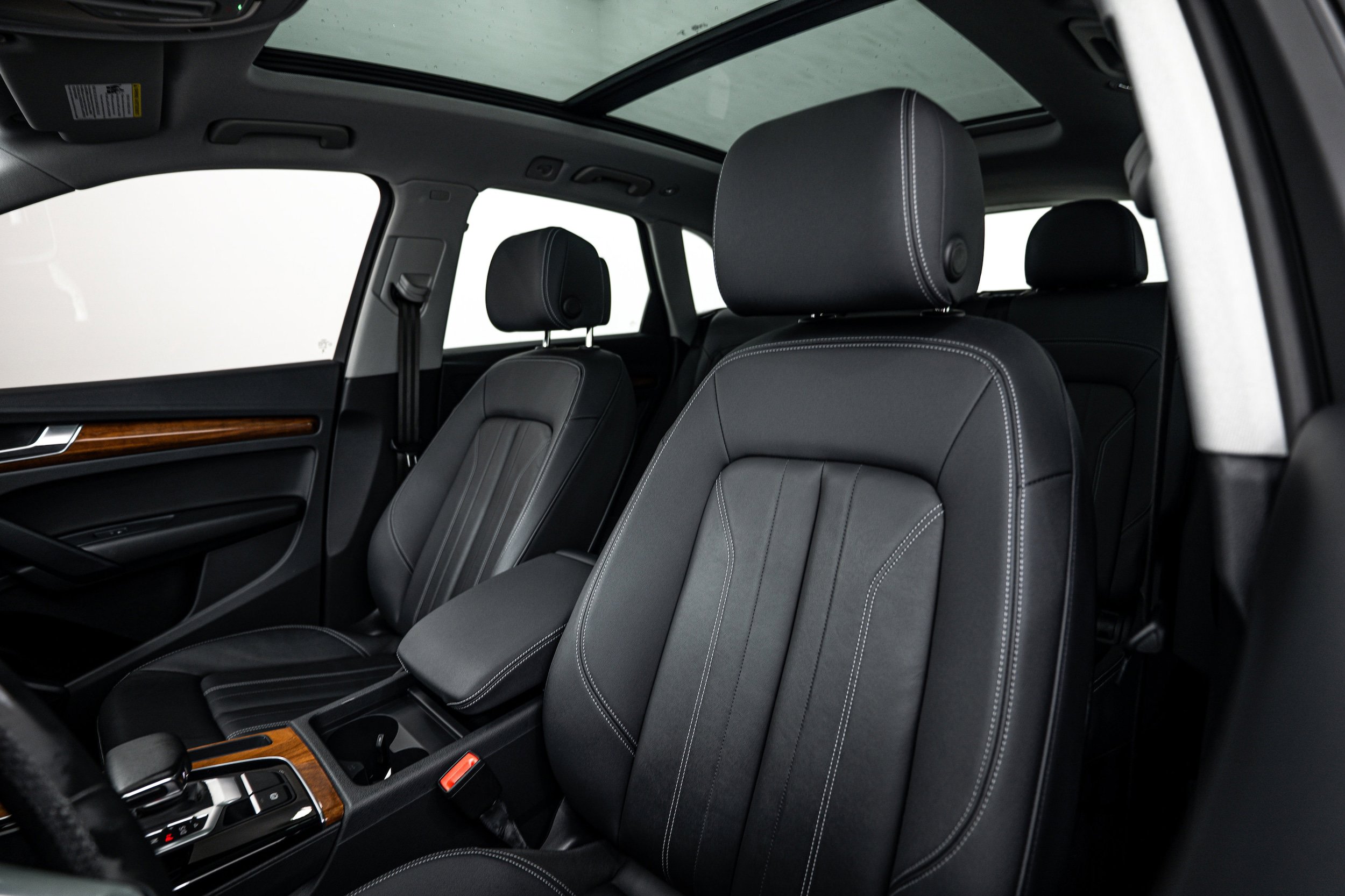 Certified 2023 Audi Q5 Premium w/ Convenience Package AWD/4WD image 17