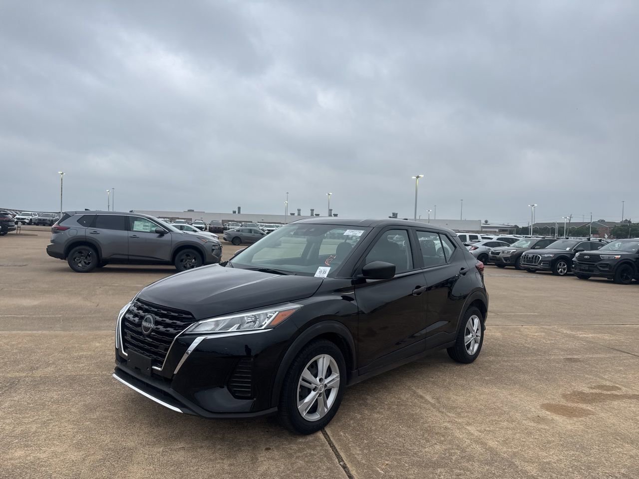Certified 2023 Nissan Kicks S FWD image 8