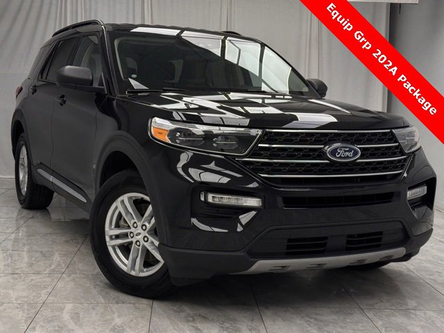 Used 2023 Ford Explorer XLT w/ Equipment Group 202A image 1