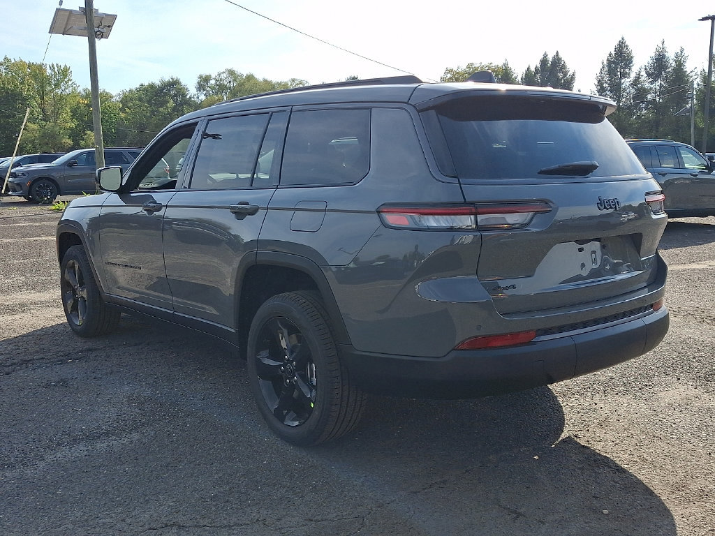 New 2027 Jeep Grand Cherokee L Limited AWD/4WD image 6