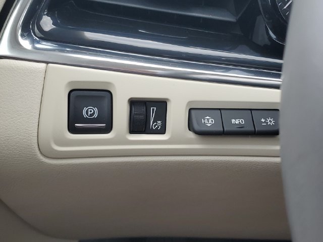 Certified 2020 Cadillac XT6 Premium Luxury AWD/4WD image 21