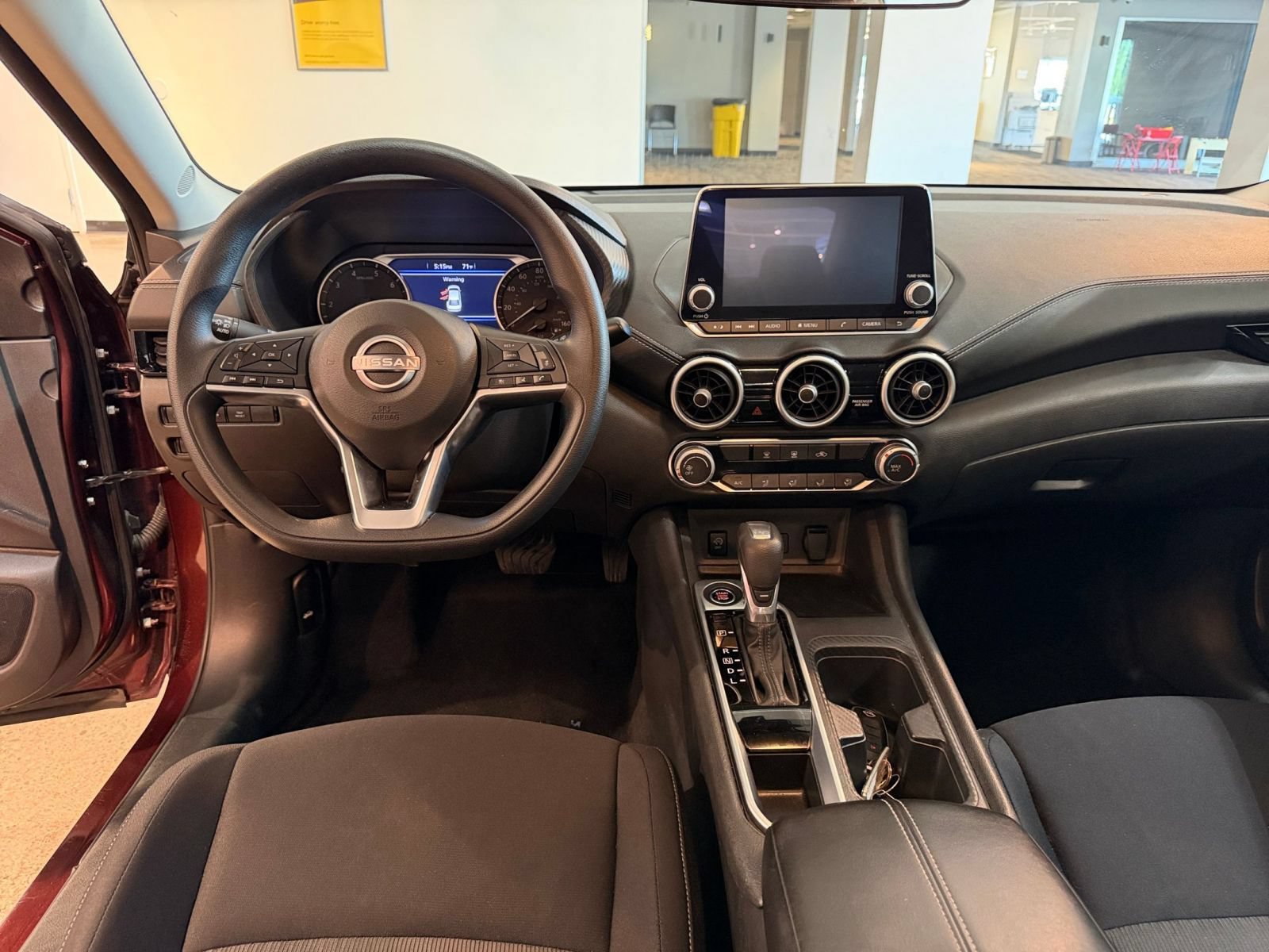 Used 2025 Nissan Sentra SV FWD image 28