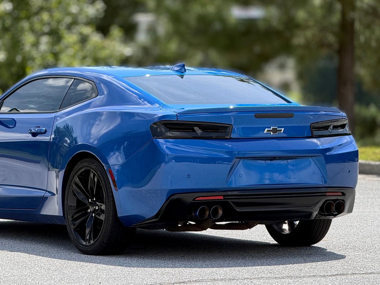 Used 2017 Chevrolet Camaro LT RWD image 44