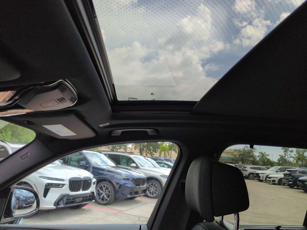 New 2026 BMW X5 M60i AWD/4WD image 20