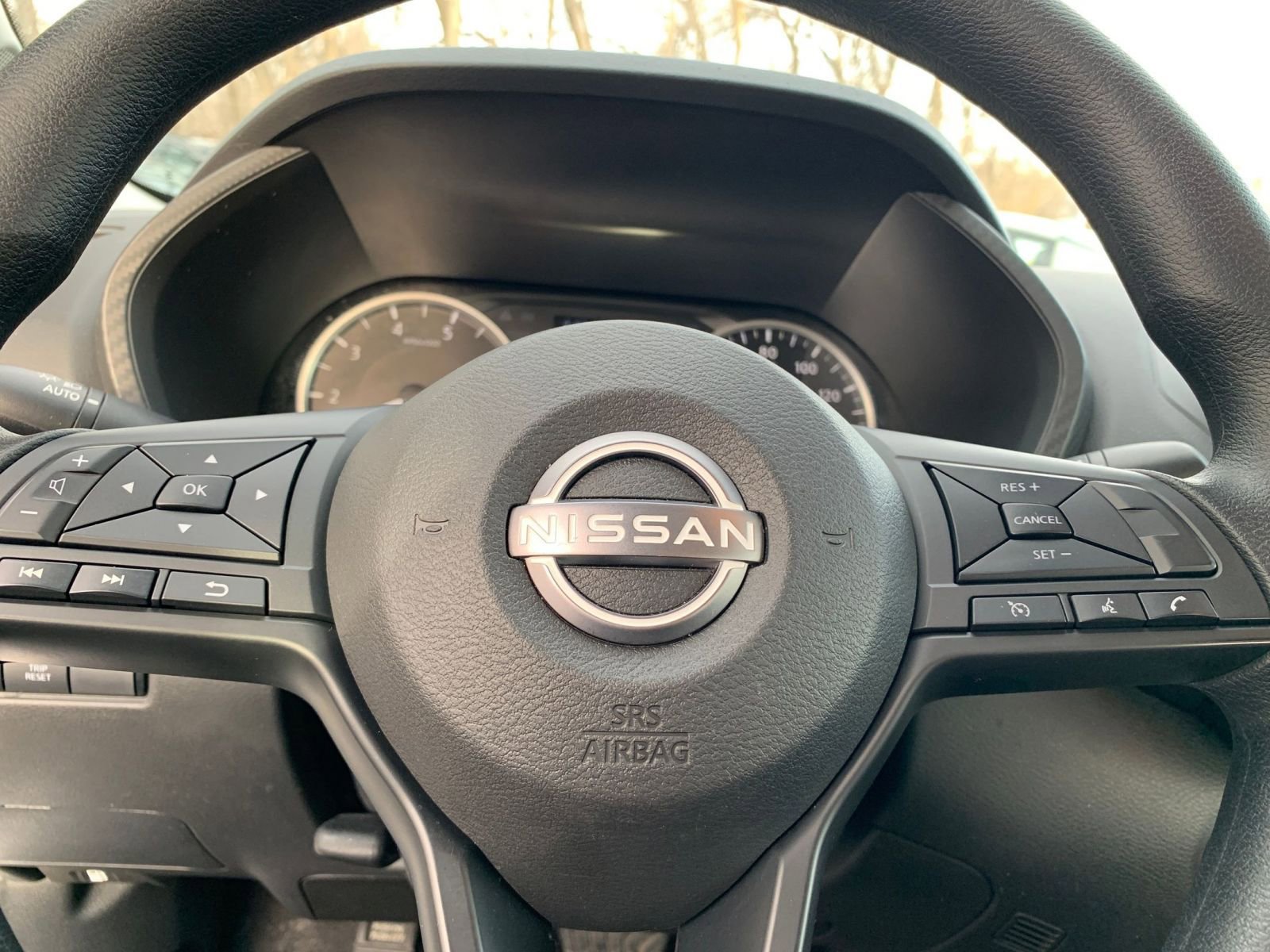 Used 2025 Nissan Sentra S image 27