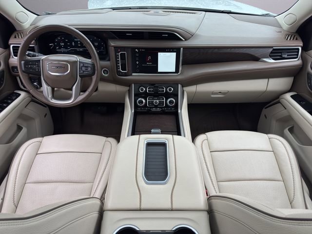 Used 2023 GMC Yukon XL Denali w/ LPO, Floor Liner Package AWD/4WD image 18