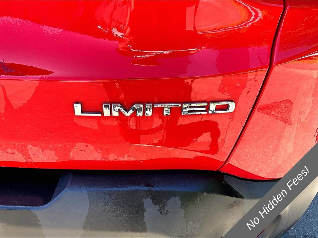 Used 2017 Jeep Renegade Limited FWD image 8
