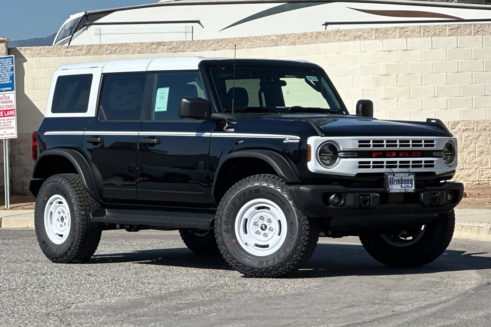 New 2026 Ford Bronco Heritage Edition AWD/4WD video 2