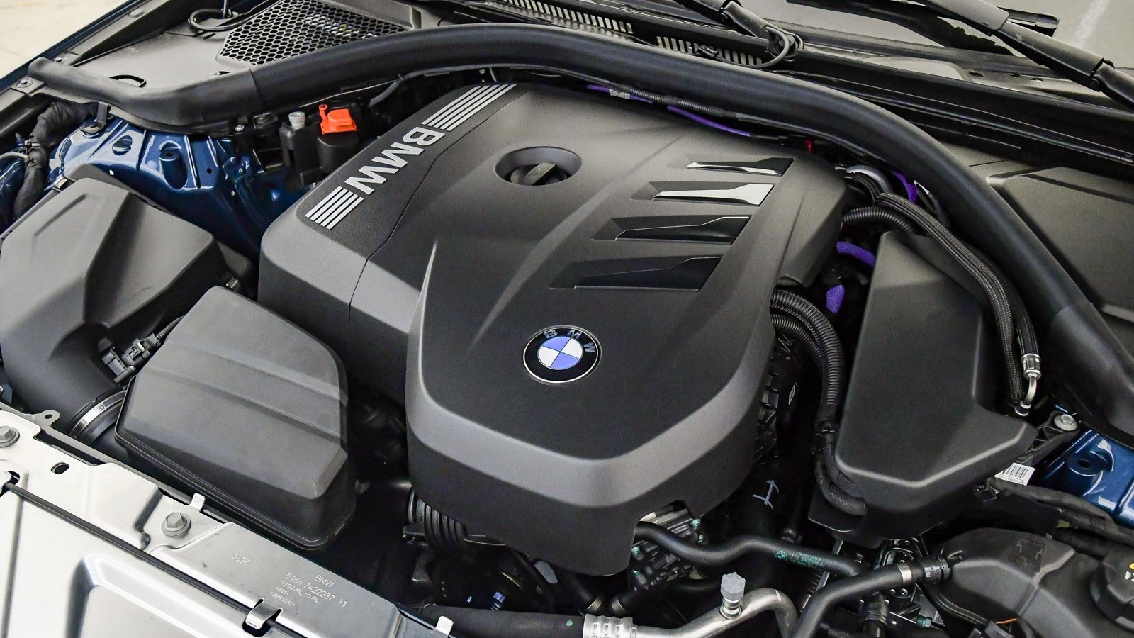 New 2026 BMW 330i Sedan w/ Premium Package image 27