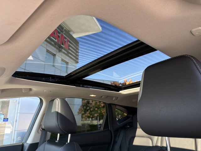 Certified 2026 Nissan Murano SL AWD/4WD image 24