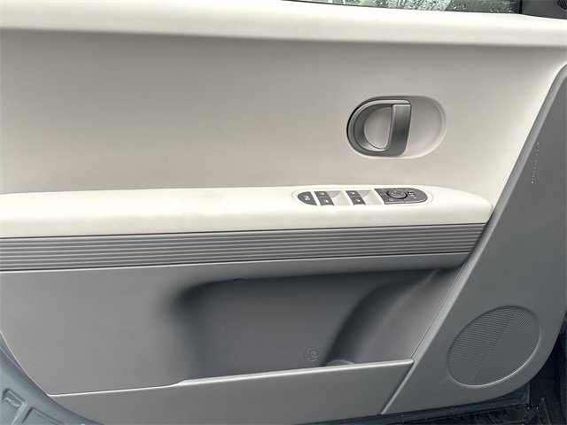 New 2026 Hyundai Ioniq 5 SE image 10