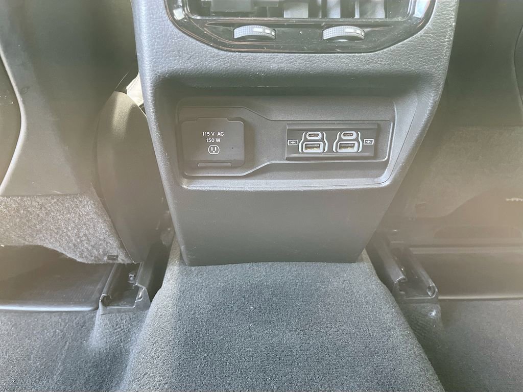 Used 2023 Jeep Grand Cherokee Summit image 27
