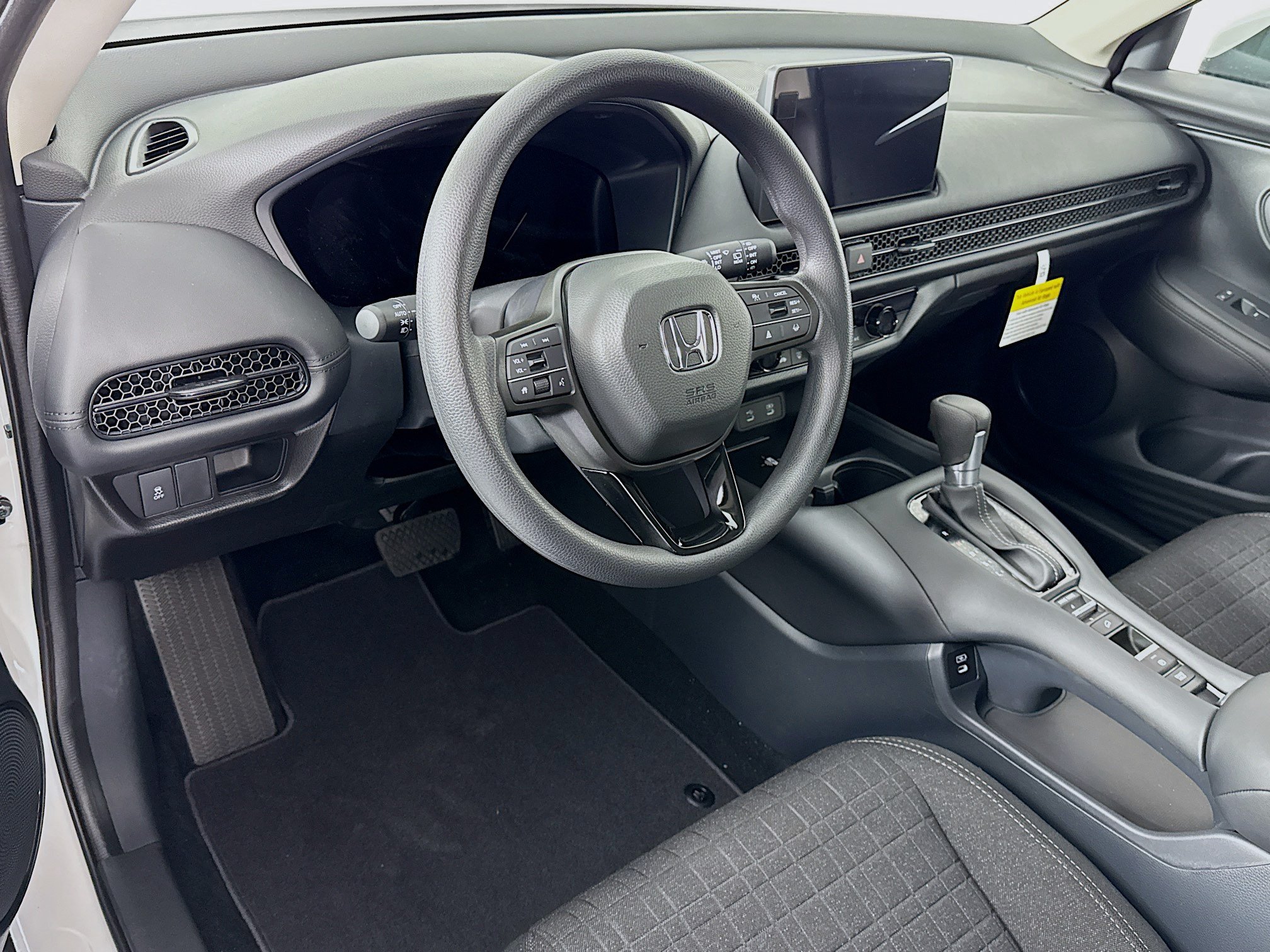 New 2027 Honda HR-V LX image 9
