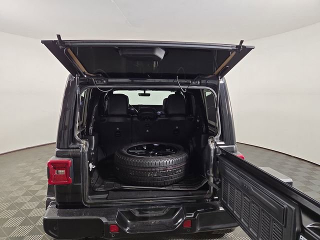 Used 2021 Jeep Wrangler Unlimited Sahara image 32