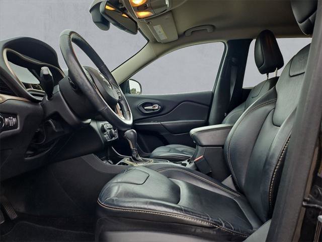 Certified 2016 Jeep Cherokee High Altitude image 9