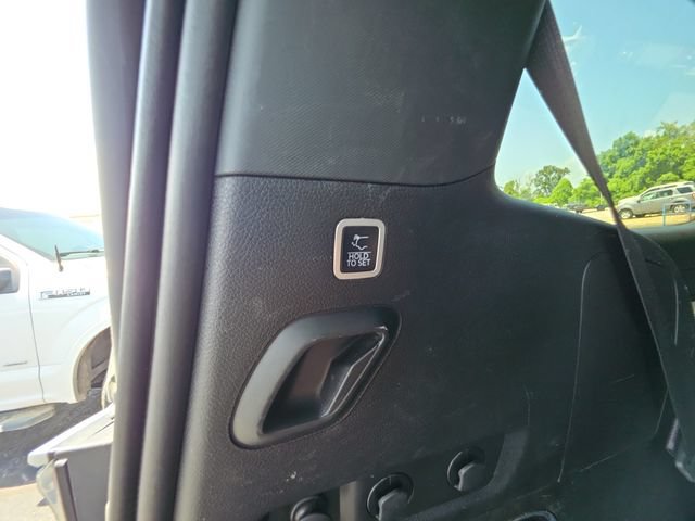 Used 2024 Jeep Wagoneer Series II AWD/4WD image 28