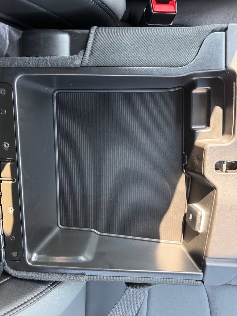New 2026 RAM 3500 Tradesman AWD/4WD image 30