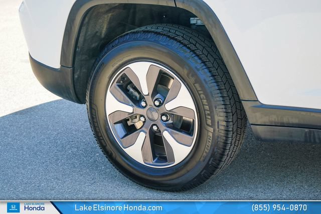 Used 2024 Jeep Grand Cherokee Limited 4xe AWD/4WD image 8
