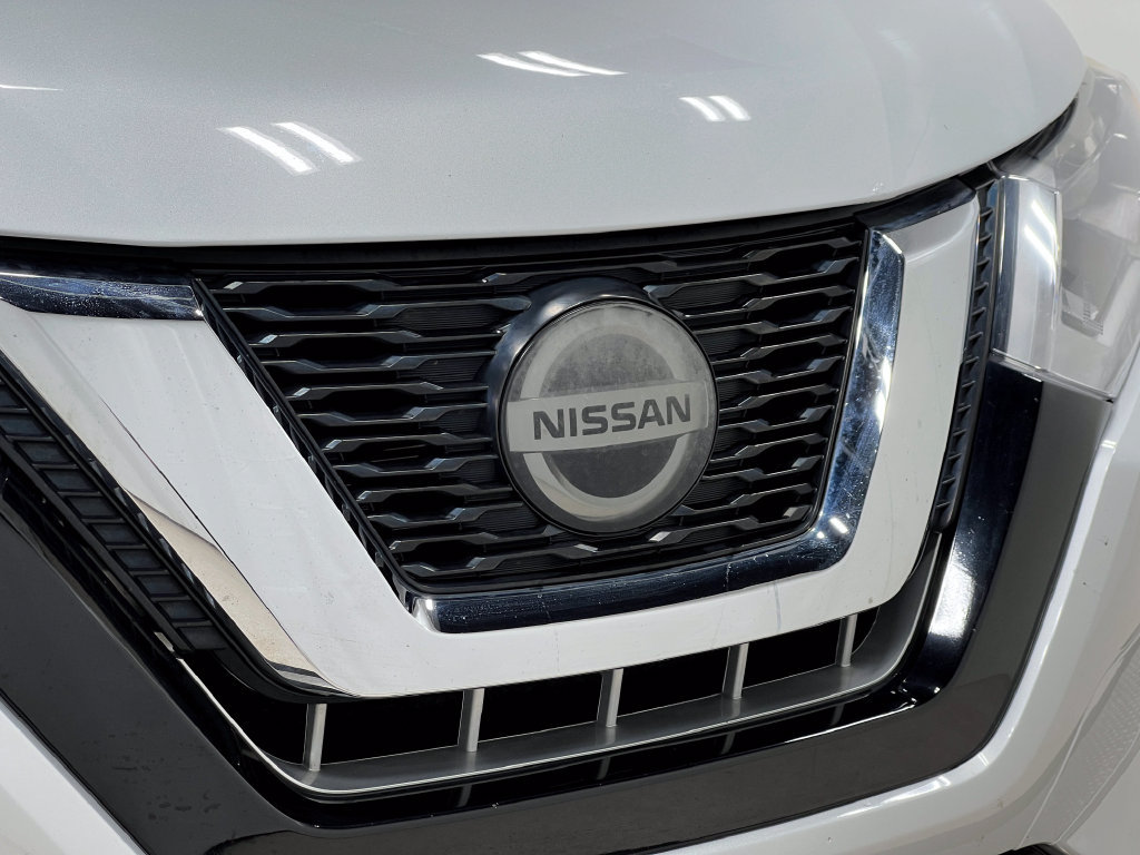 Used 2018 Nissan Rogue S AWD/4WD image 37