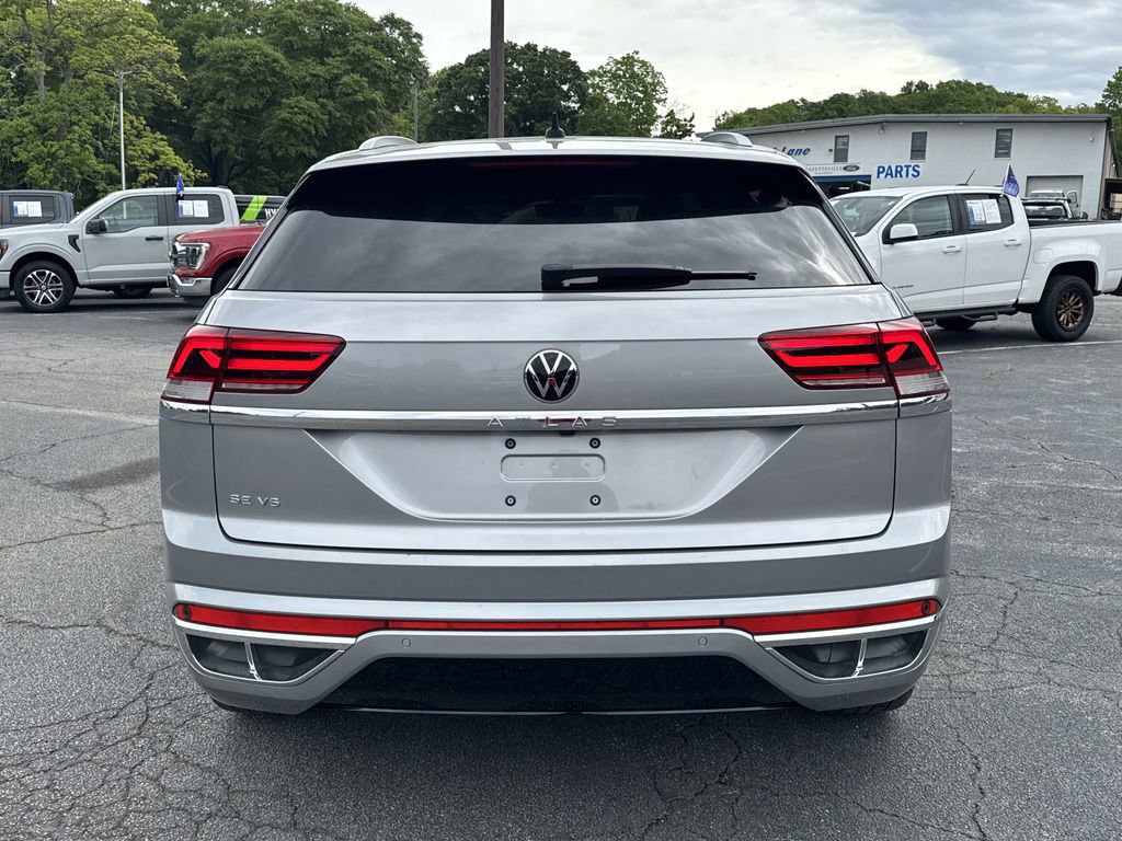 Used 2021 Volkswagen Atlas Cross Sport SE FWD image 6