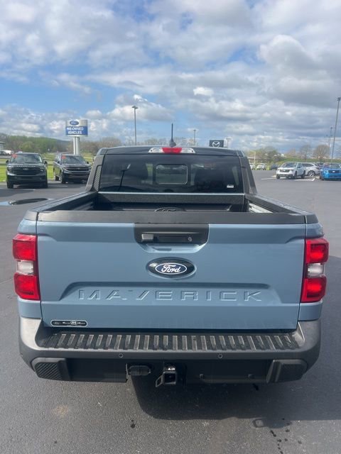 New 2026 Ford Maverick Lariat w/ Black Appearance Package image 4