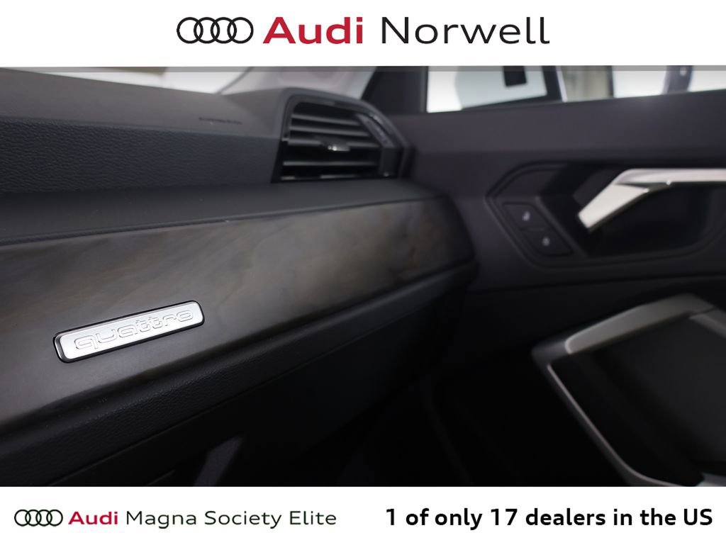 Used 2025 Audi Q3 2.0T Premium w/ Convenience Package image 8
