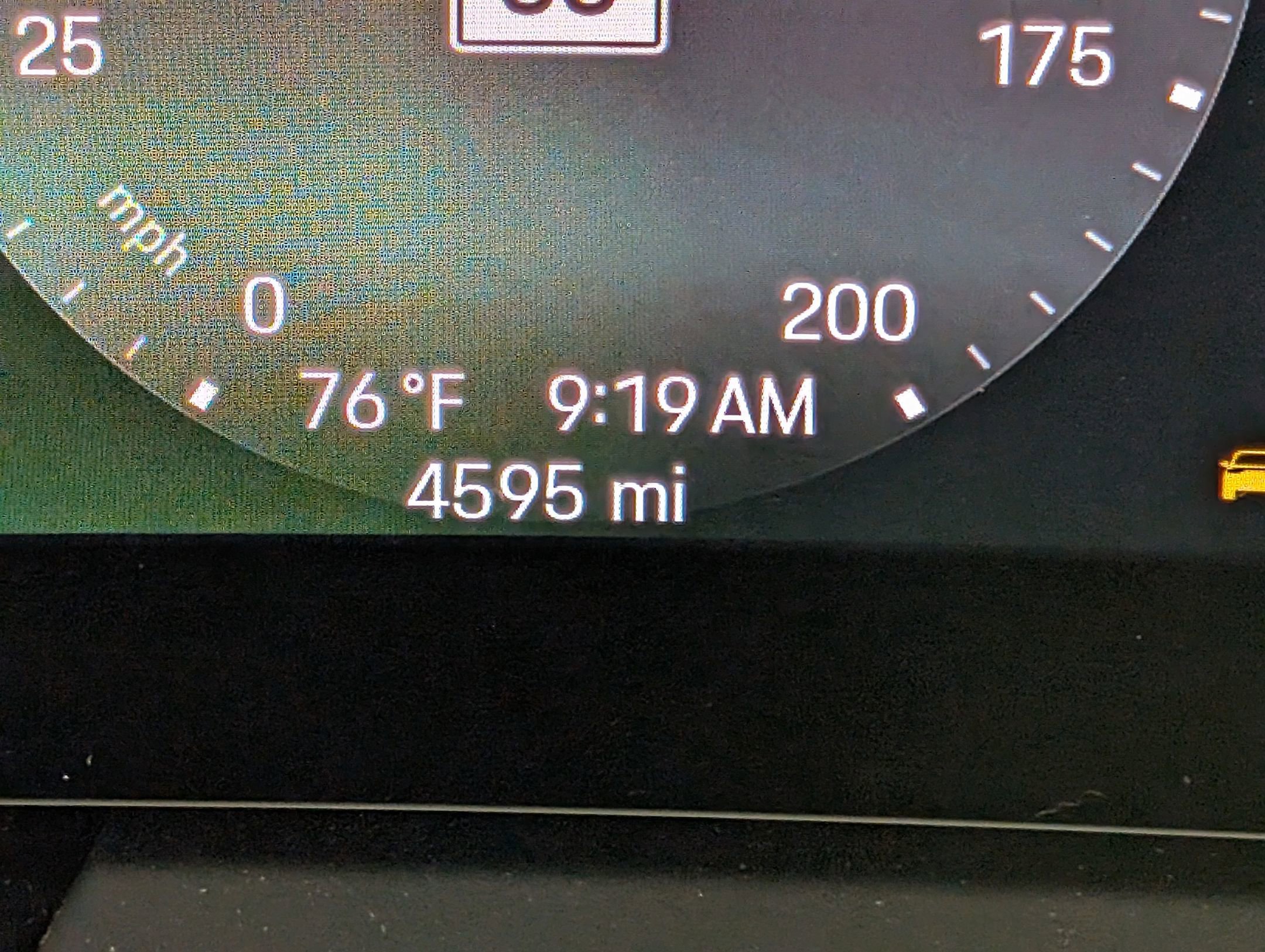 Used 2024 Porsche Macan 4 Electric image 21