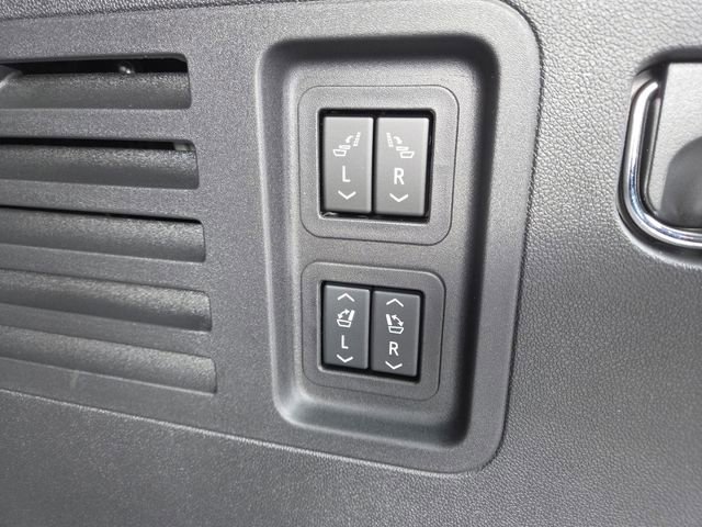 New 2026 Buick Enclave Preferred w/ Power Package image 19