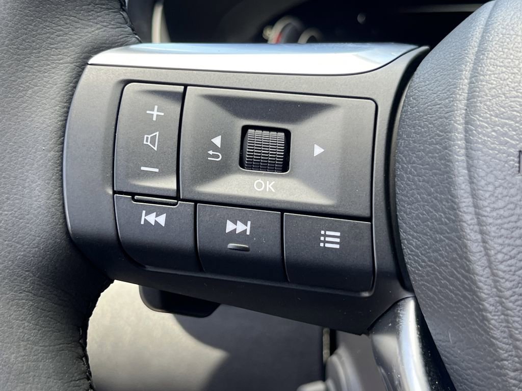 Used 2025 INFINITI QX60 Luxe FWD image 21