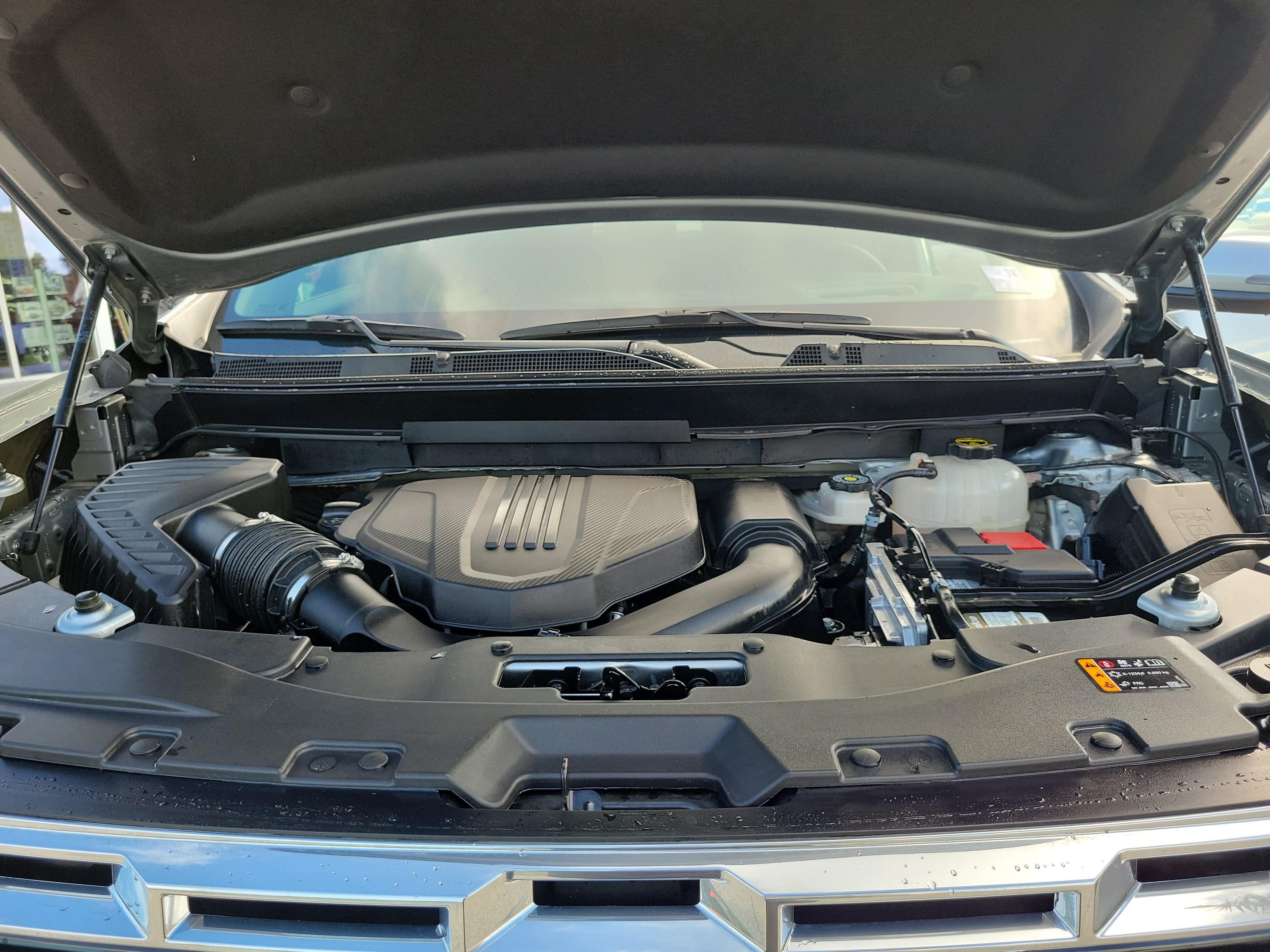 Used 2025 GMC Acadia Denali w/ Super Cruise Package FWD image 28