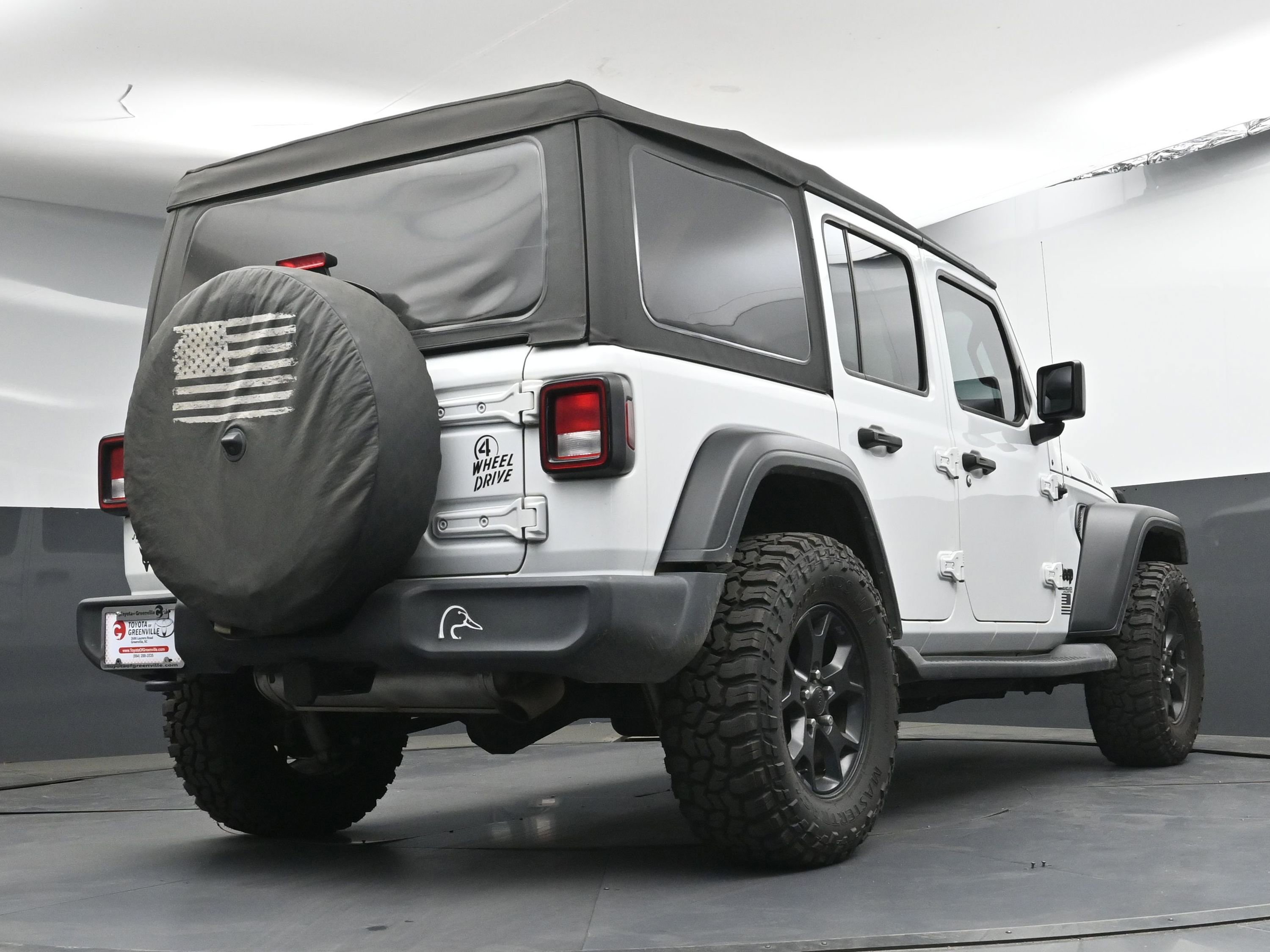 Used 2021 Jeep Wrangler Unlimited Sport image 25