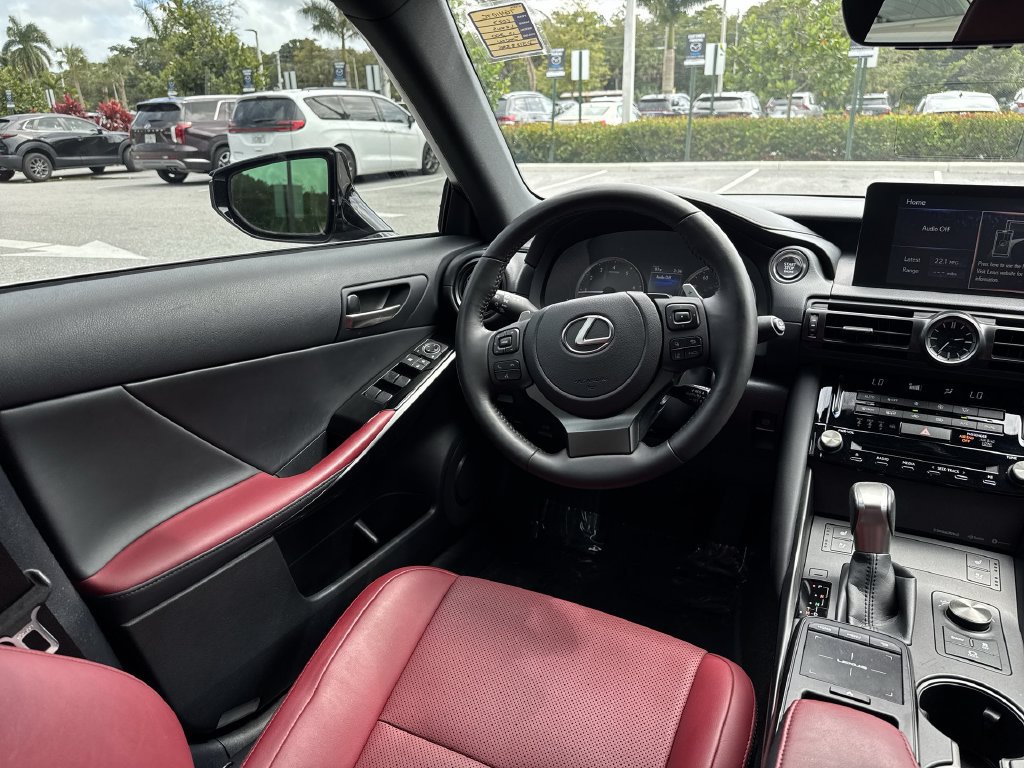 Used 2023 Lexus IS 300 w/ Comfort Package RWD image 21