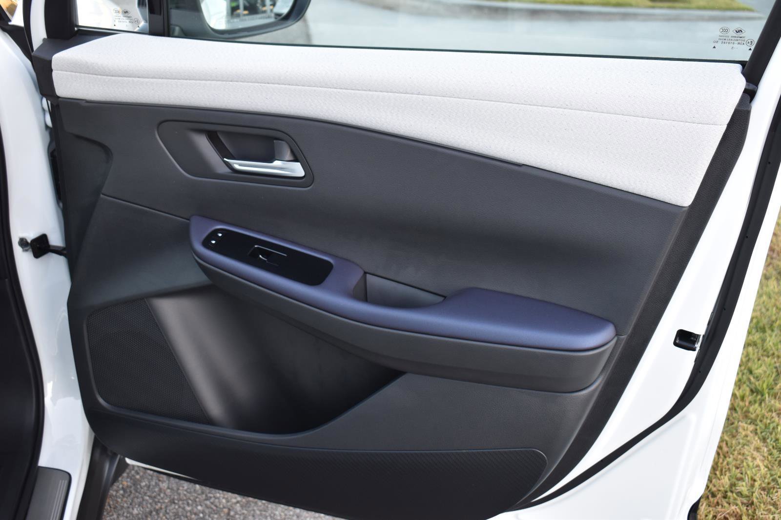 New 2026 Nissan Leaf SV+ w/ Illuminated Package image 47