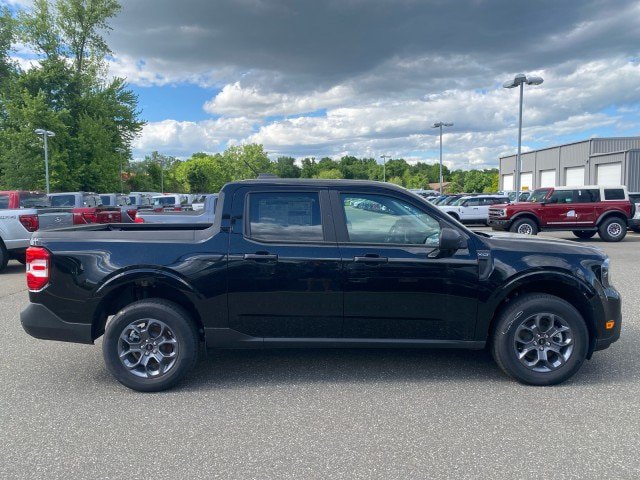 New 2025 Ford Maverick XLT FWD image 6