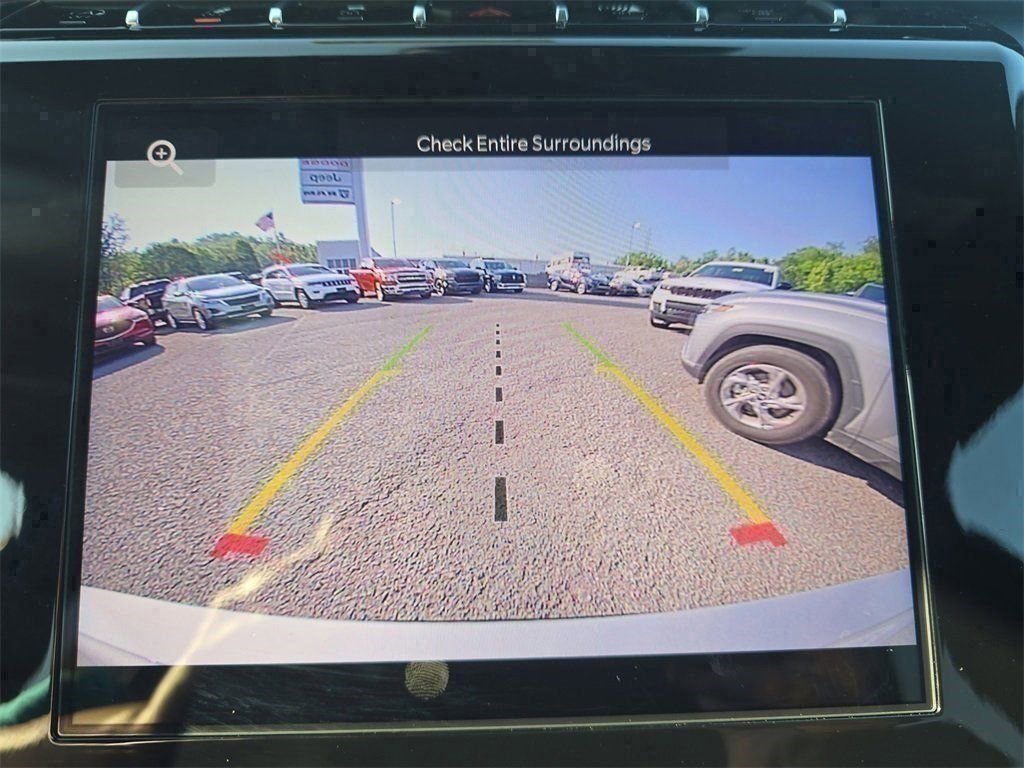 New 2025 Jeep Grand Cherokee L Altitude image 20