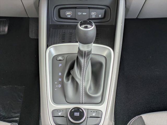 New 2026 Hyundai Venue SEL FWD image 38