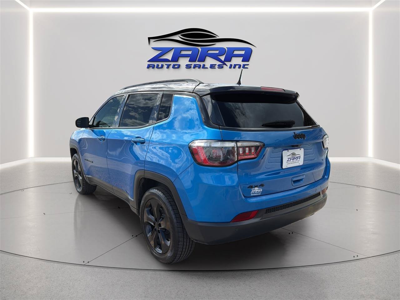 Used 2021 Jeep Compass Latitude AWD/4WD image 5