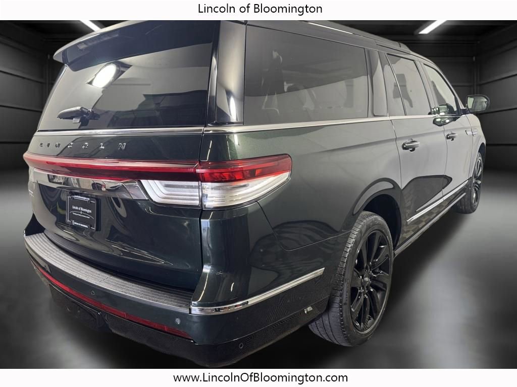 Used 2023 Lincoln Navigator L Black Label AWD/4WD image 7
