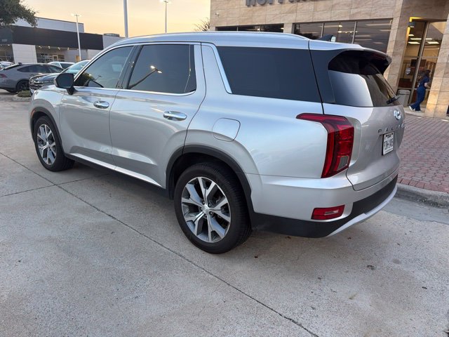 Used 2022 Hyundai Palisade SEL w/ Premium Package FWD image 6