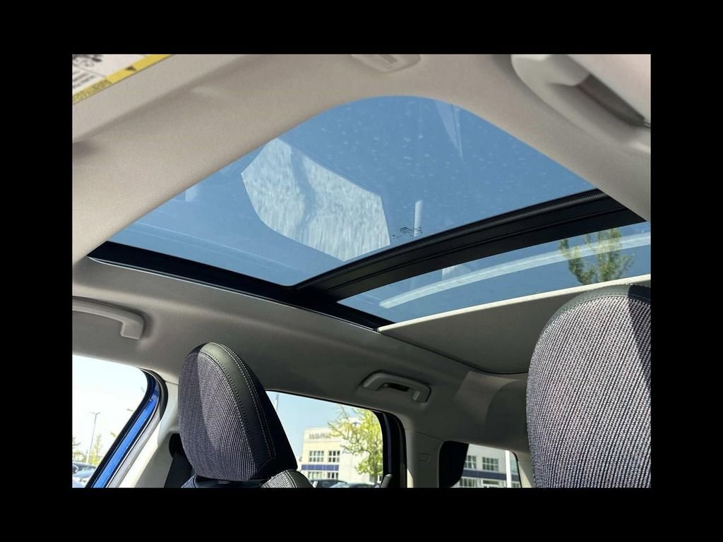 New 2025 MINI Cooper Countryman S w/ Comfort Package Max image 44