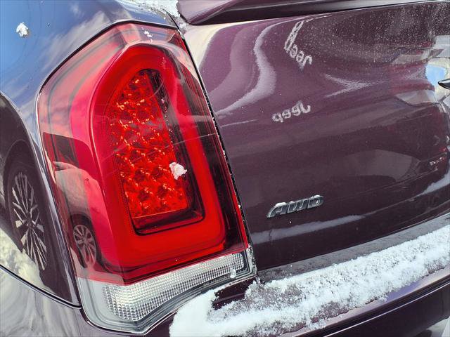 Certified 2020 Chrysler 300 Touring L w/ 300 Premium Group image 25