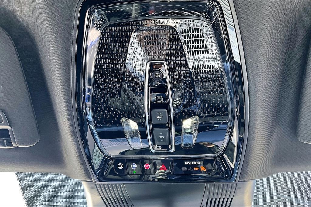 New 2026 Cadillac Vistiq Sport image 22