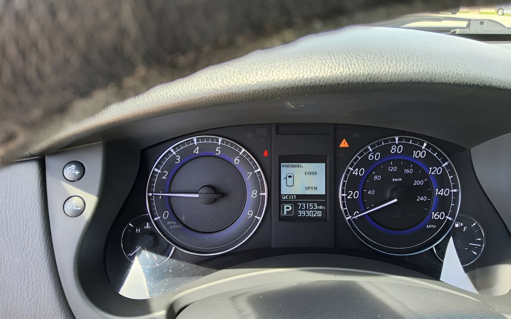 Used 2016 INFINITI QX50 2WD w/ Premium Plus Package image 16