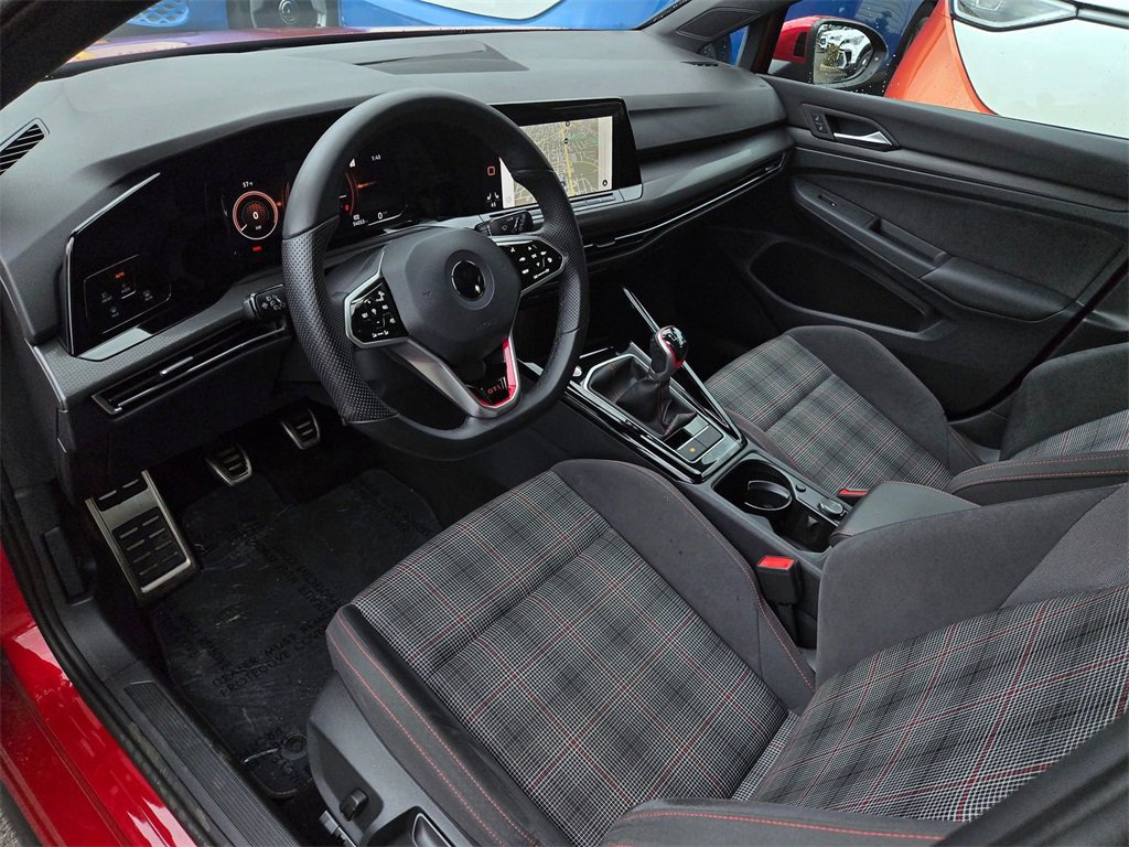 Used 2023 Volkswagen GTI SE image 9