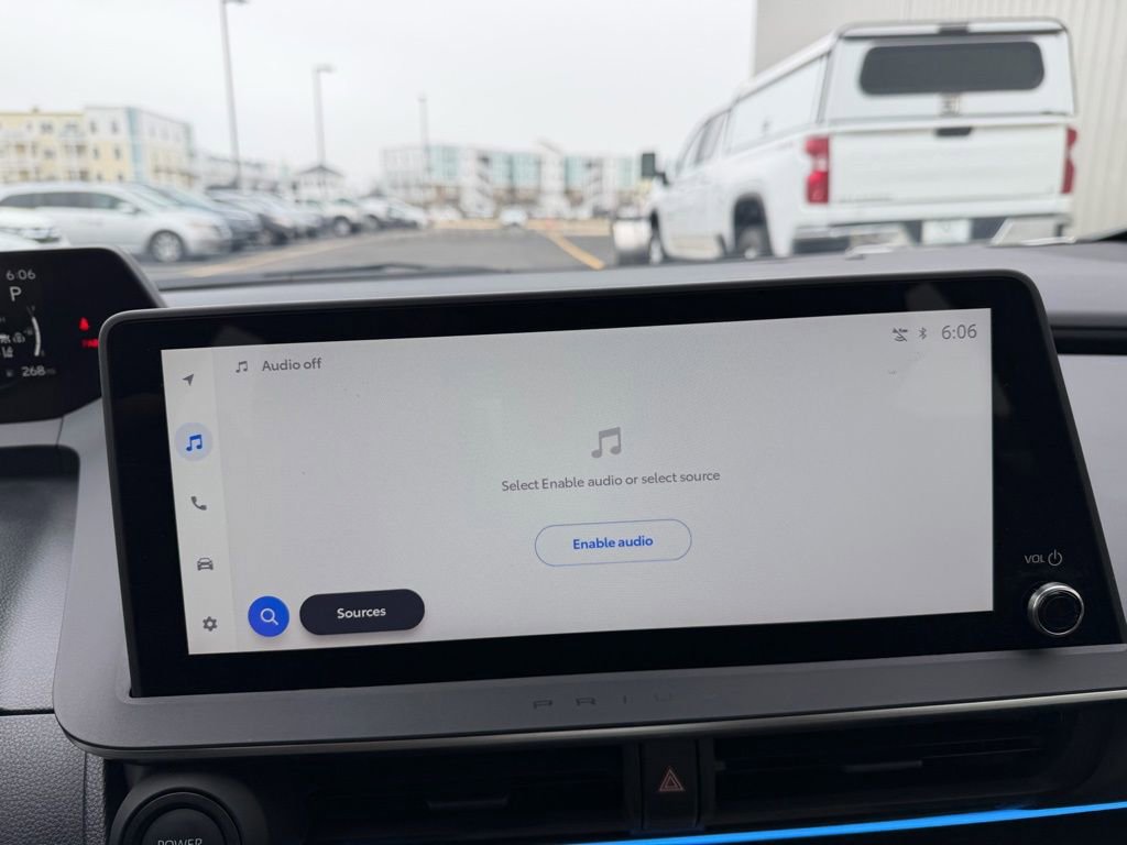 Used 2025 Toyota Prius AWD image 8